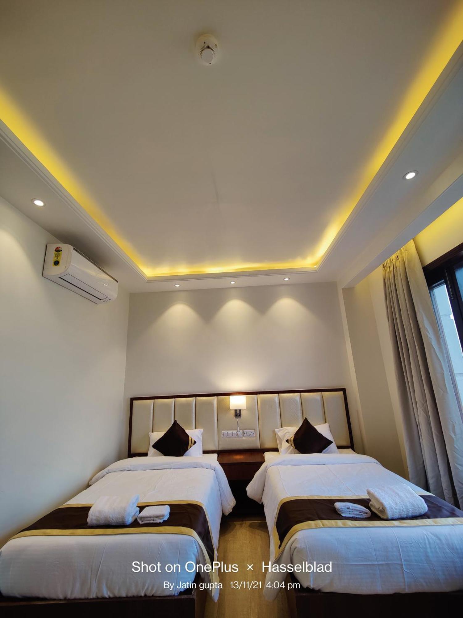Mds Royal Resort Tulsipur Exteriér fotografie